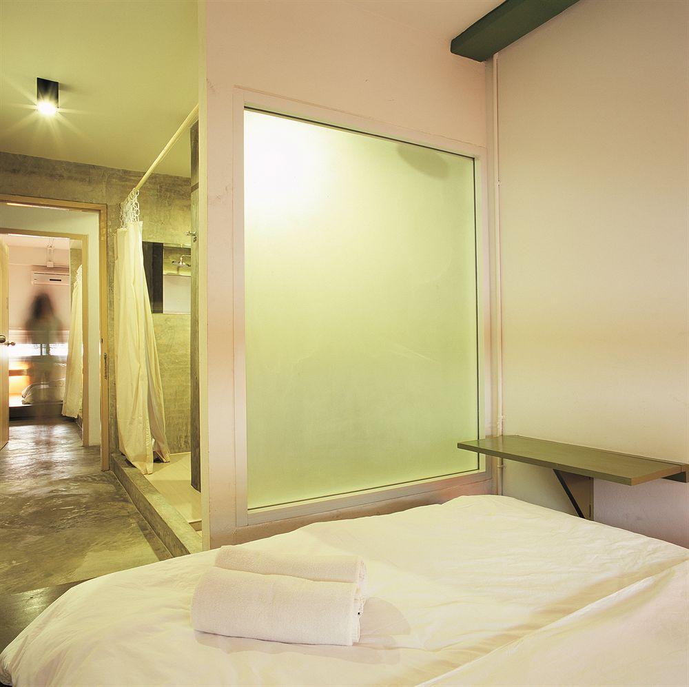 Hq Silom Albergue