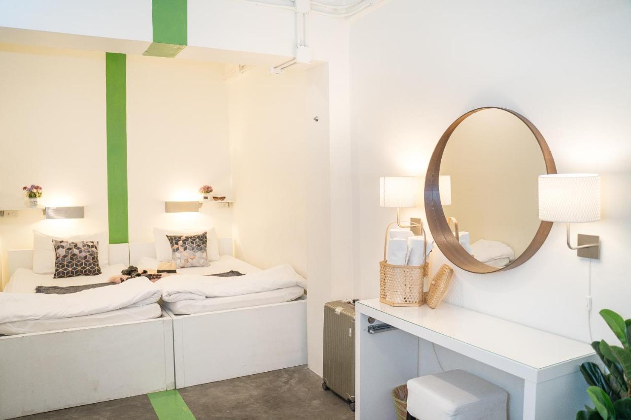 Hq Silom Albergue